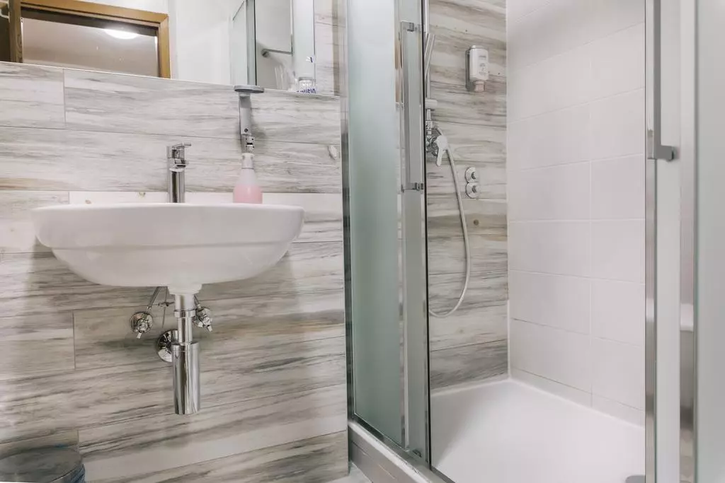 citi hotel veliki_novi_sad_shabavizparvaz_04.jpg